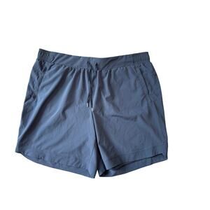 Calia by Carrie Underwood workout/exercise shorts, XL; Dark Gray